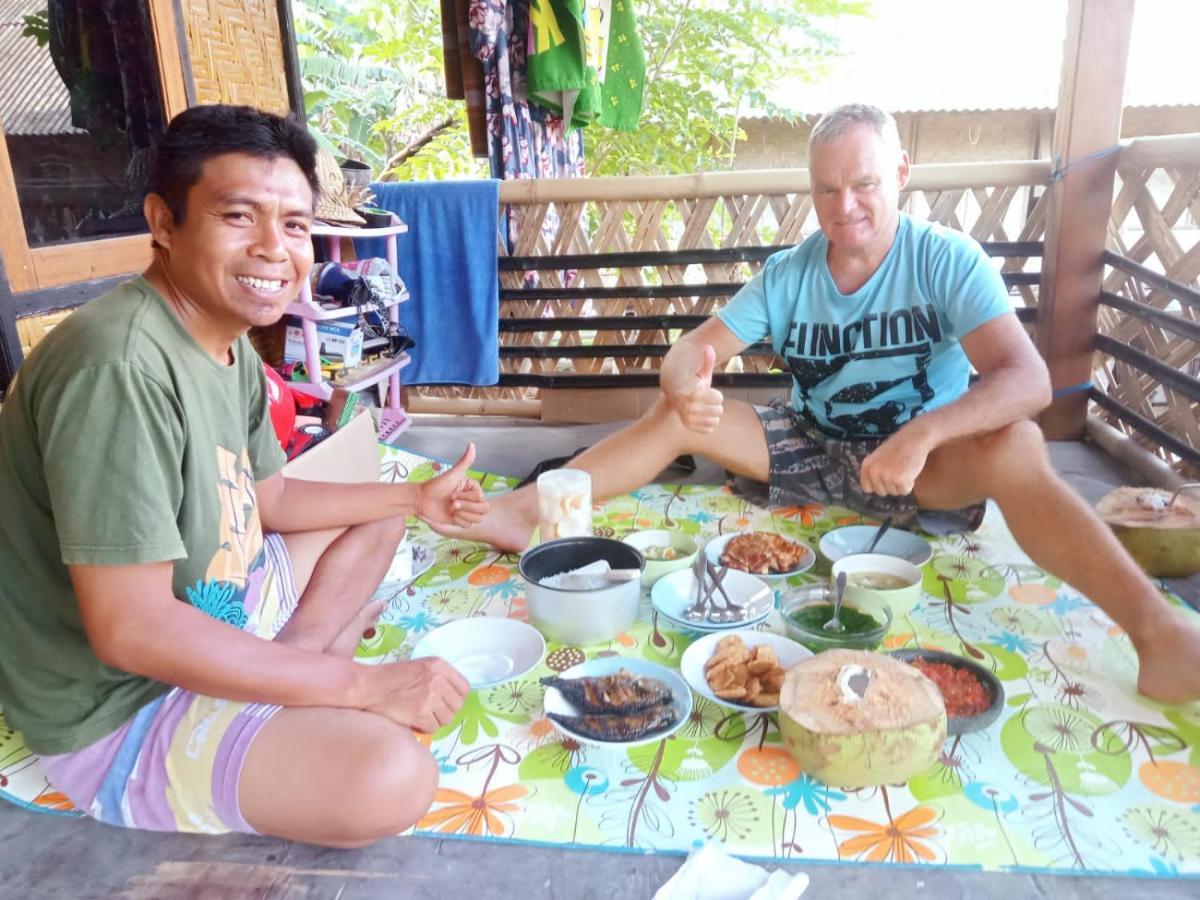 Boneputeh Homestay Taliwang Esterno foto