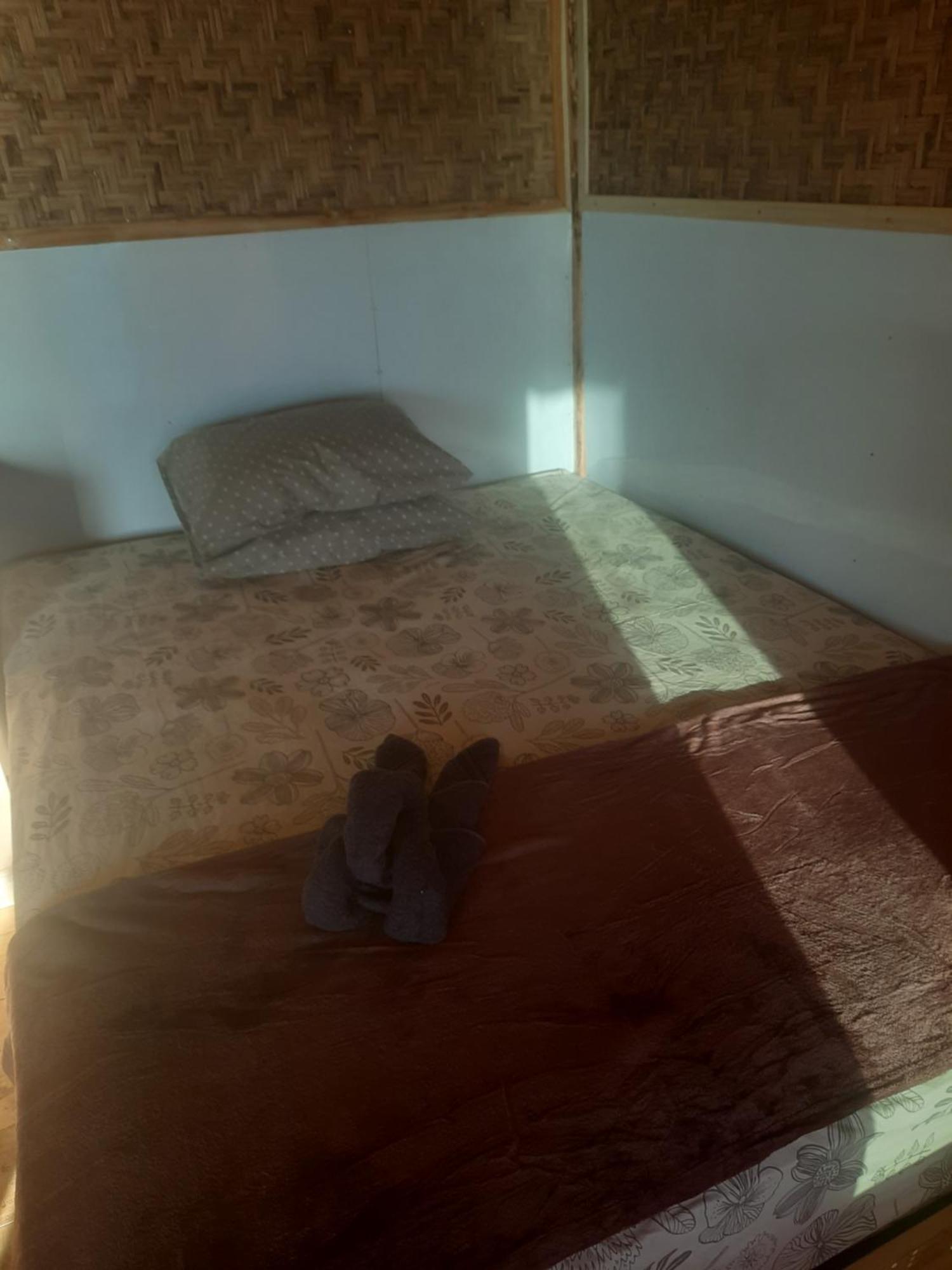 Boneputeh Homestay Taliwang Esterno foto
