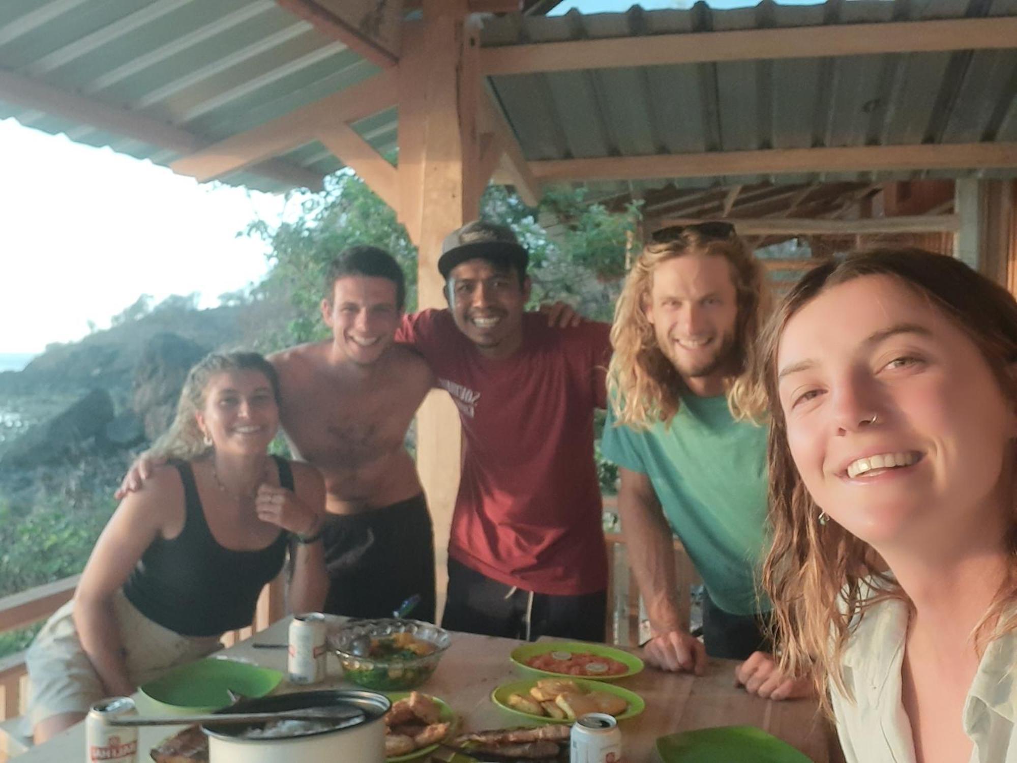 Boneputeh Homestay Taliwang Esterno foto
