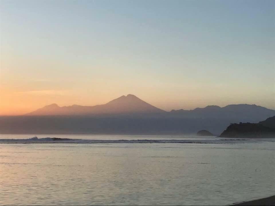 Boneputeh Homestay Taliwang Esterno foto